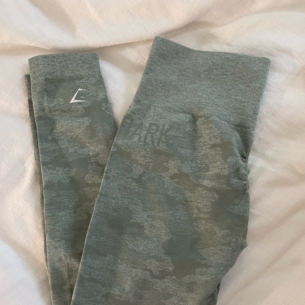 Gymshark green camo seamless leggings
